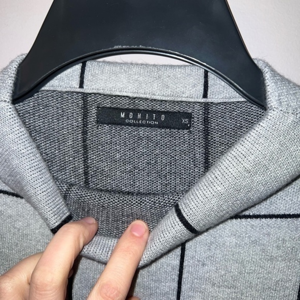 Grey And Black Windowpane Pattern Checkered Mohit… - image 3